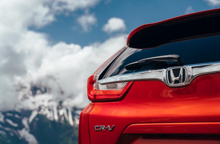 Детали экстерьера Honda CR-V 2018 года  (EU) (фото 11 из 40)